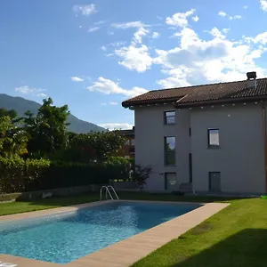 Lido 3 Pool, 30m From The Lake, Pet Friendly Apartment Colico