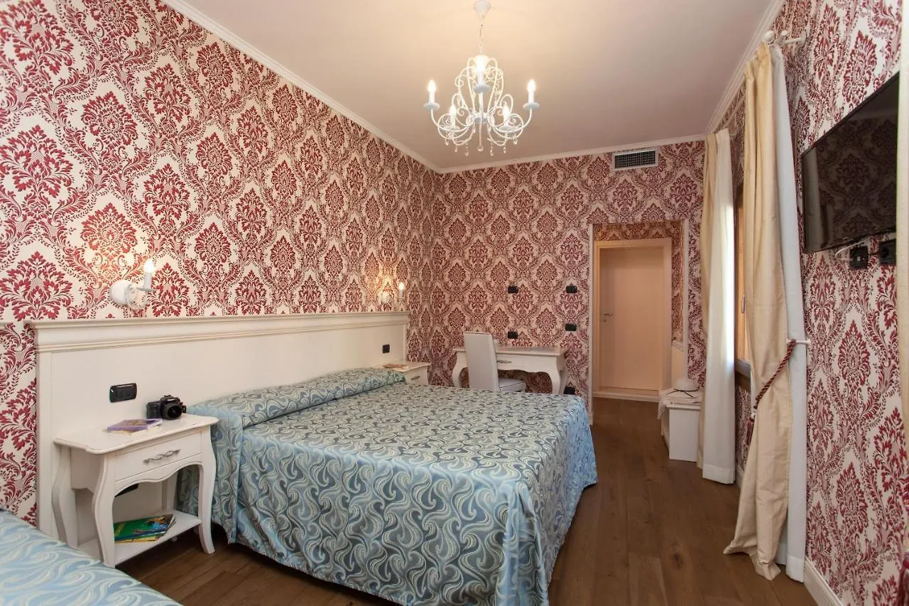 Charming Palace Santa Fosca Venice