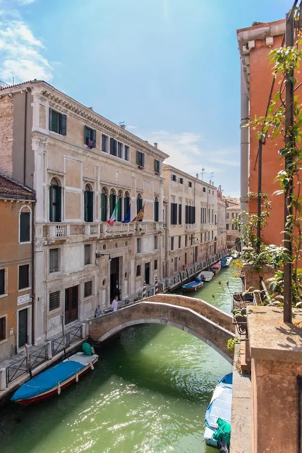 *** Guest house Charming Palace Santa Fosca Venice Italy